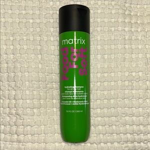 Matix Green and Black Women Hair Shampoo